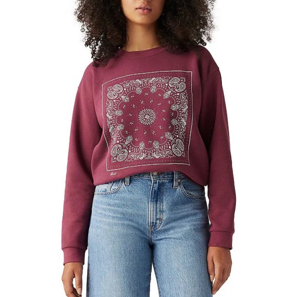 Levi’s Patchwork Bandana Graphic Crewneck Print Sweatshirt Burgundy XL NWT